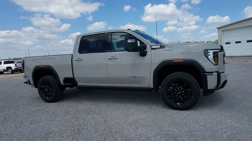 New 2026 GMC Sierra 2500 AT4 w/ AT4 Premium Plus Package image 9