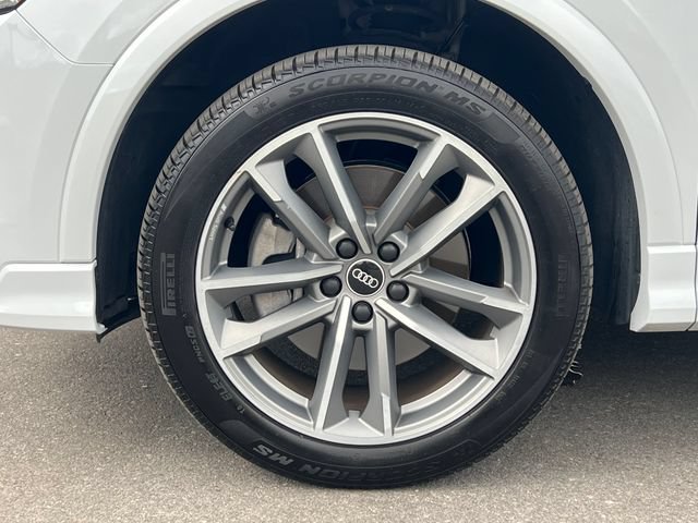 Used 2022 Audi Q3 2.0T Premium AWD/4WD image 11