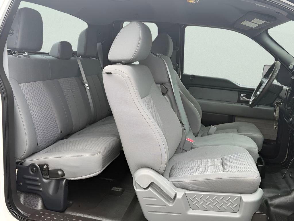 Used 2014 Ford F150 XL w/ Equipment Group 101A Mid AWD/4WD image 32