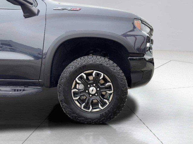 Used 2024 Chevrolet Silverado 1500 ZR2 w/ Technology Package image 60
