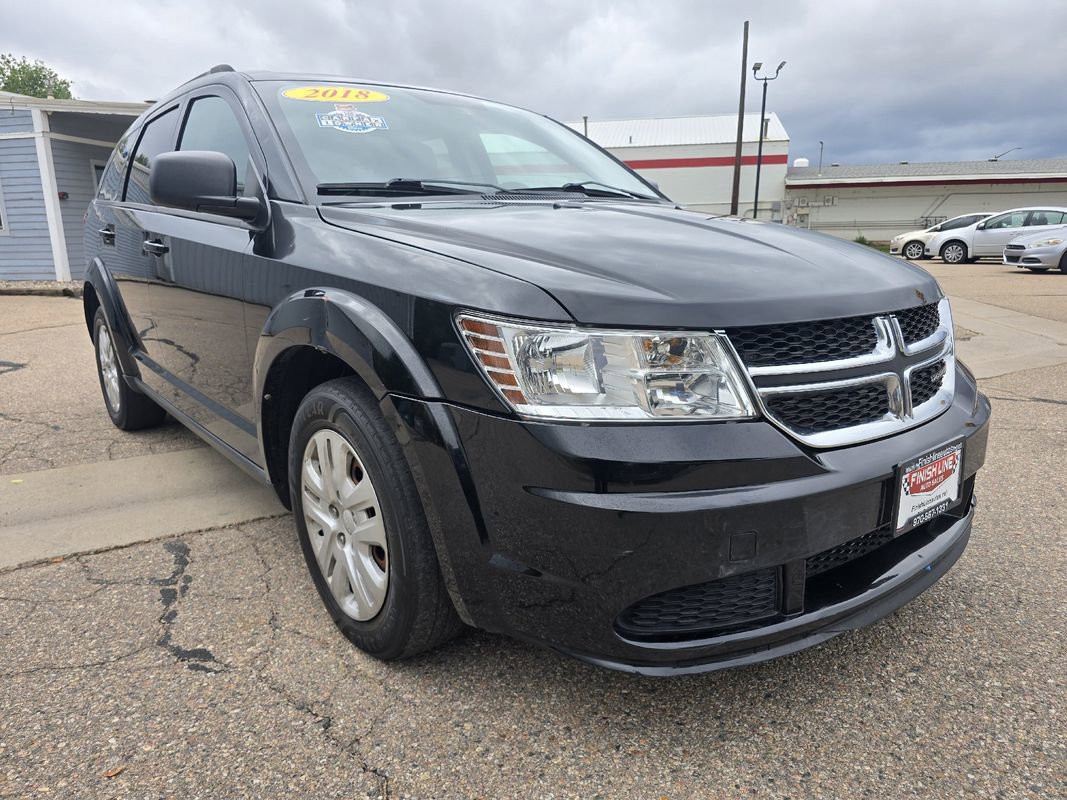 Used 2018 Dodge Journey SE image 1