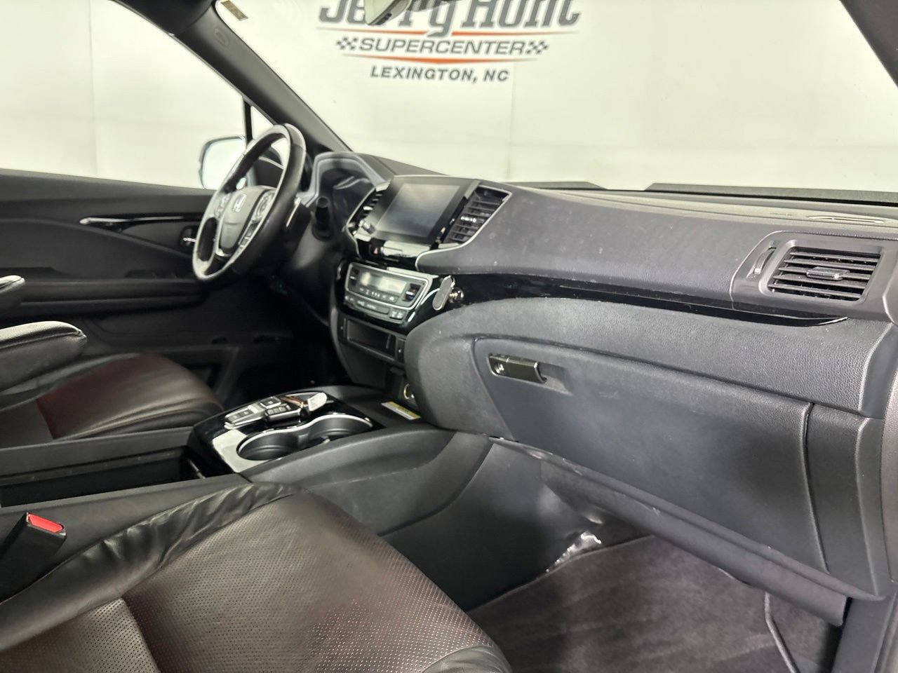 Used 2023 Honda Ridgeline Black Edition image 32