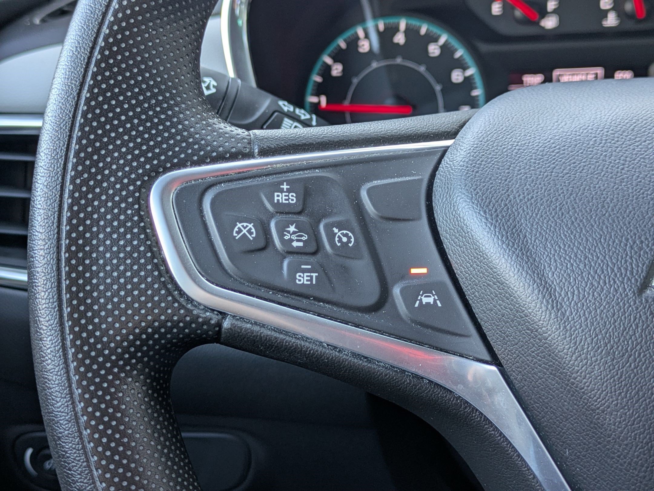 Certified 2023 Chevrolet Equinox LS image 14