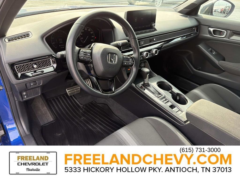 Used 2023 Honda Civic Sport image 25