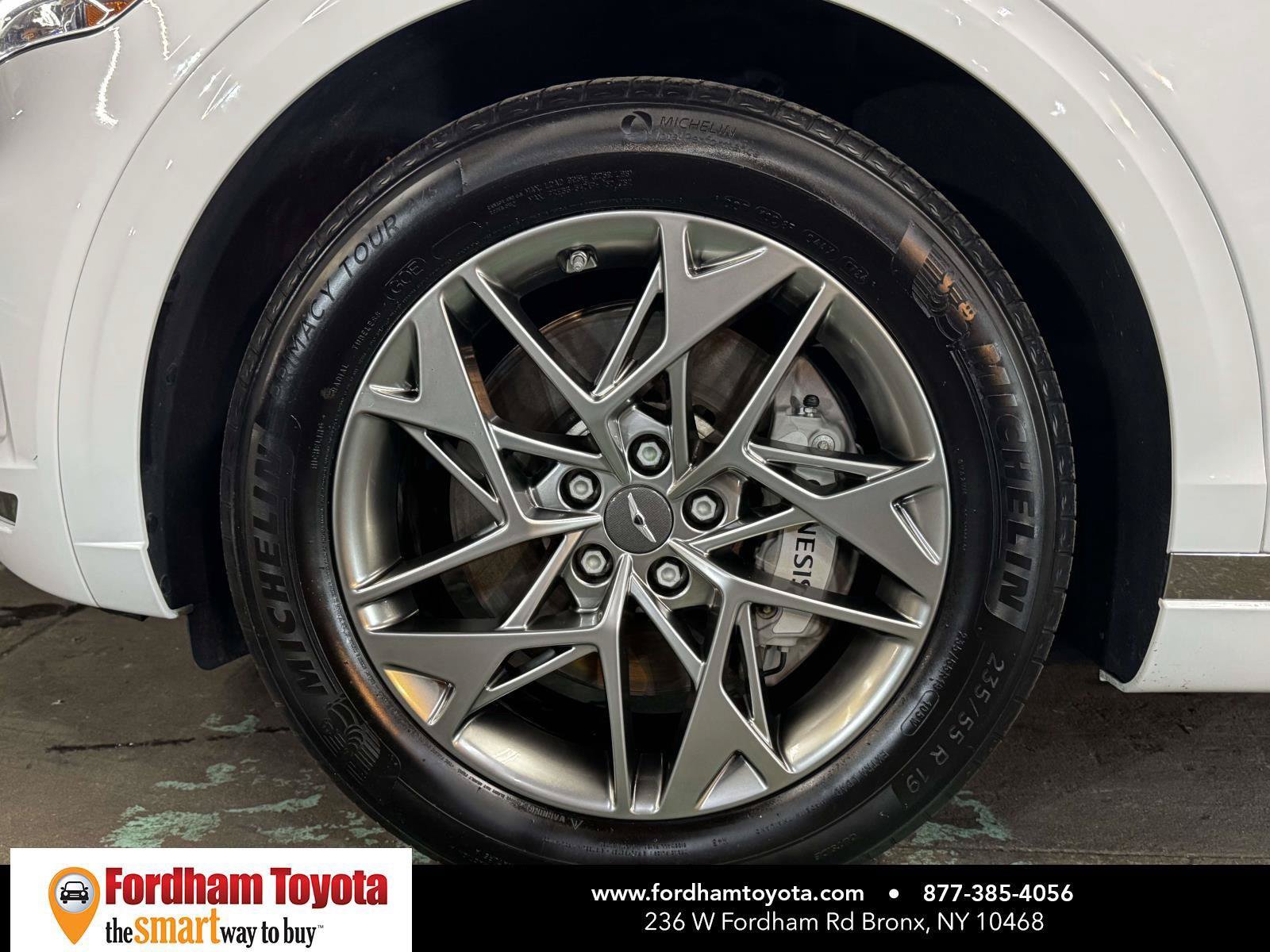 Used 2025 Genesis GV70 2.5T AWD/4WD image 9