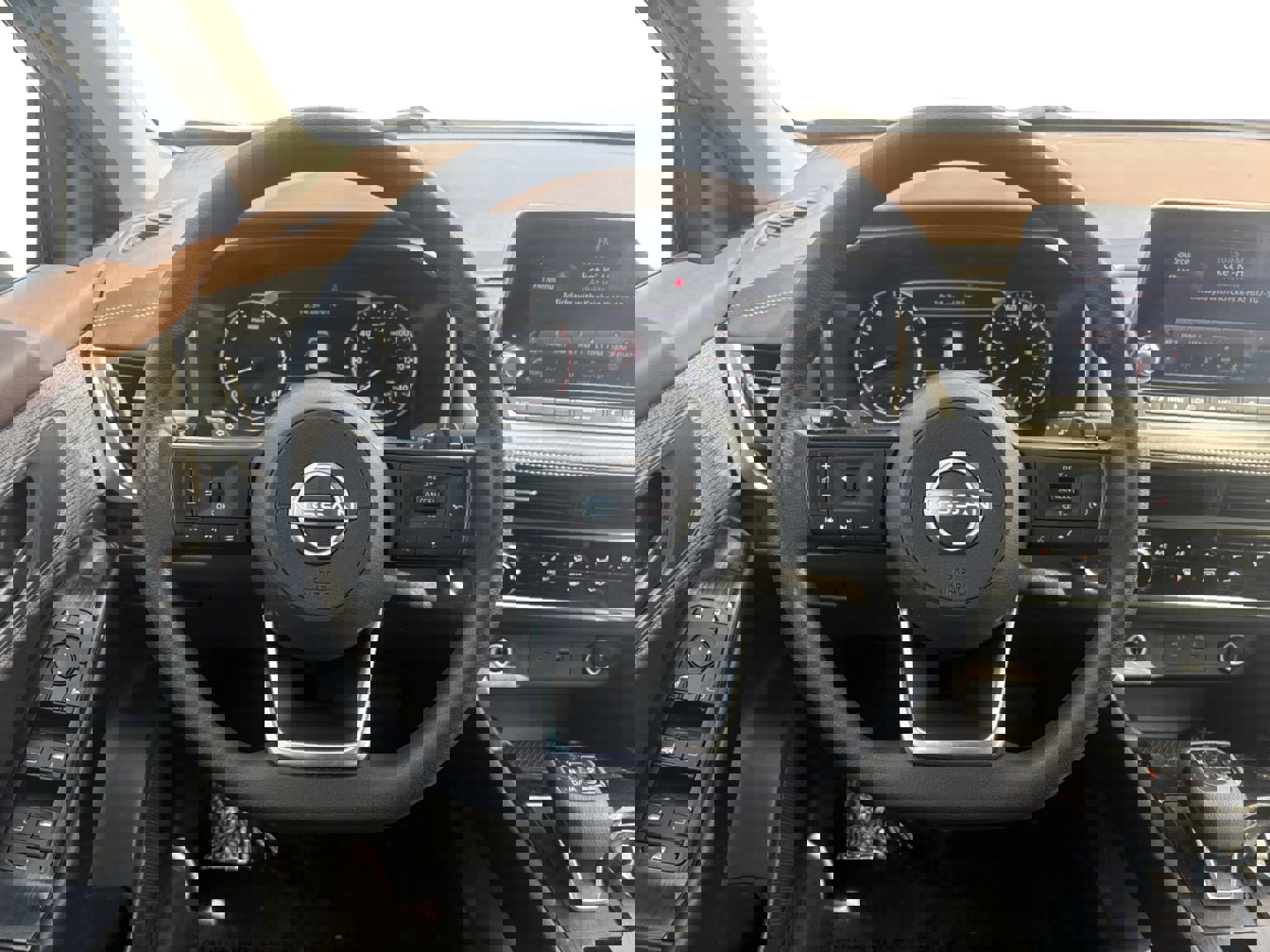 Used 2023 Nissan Rogue S image 13