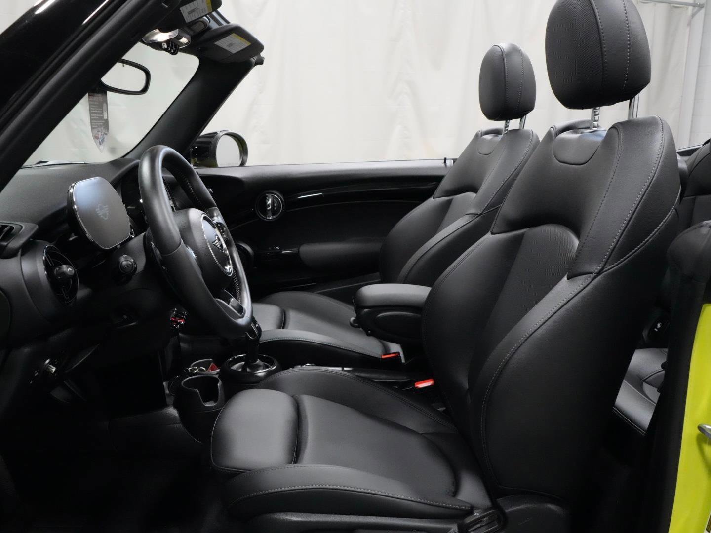 Certified 2023 MINI Cooper S FWD image 2