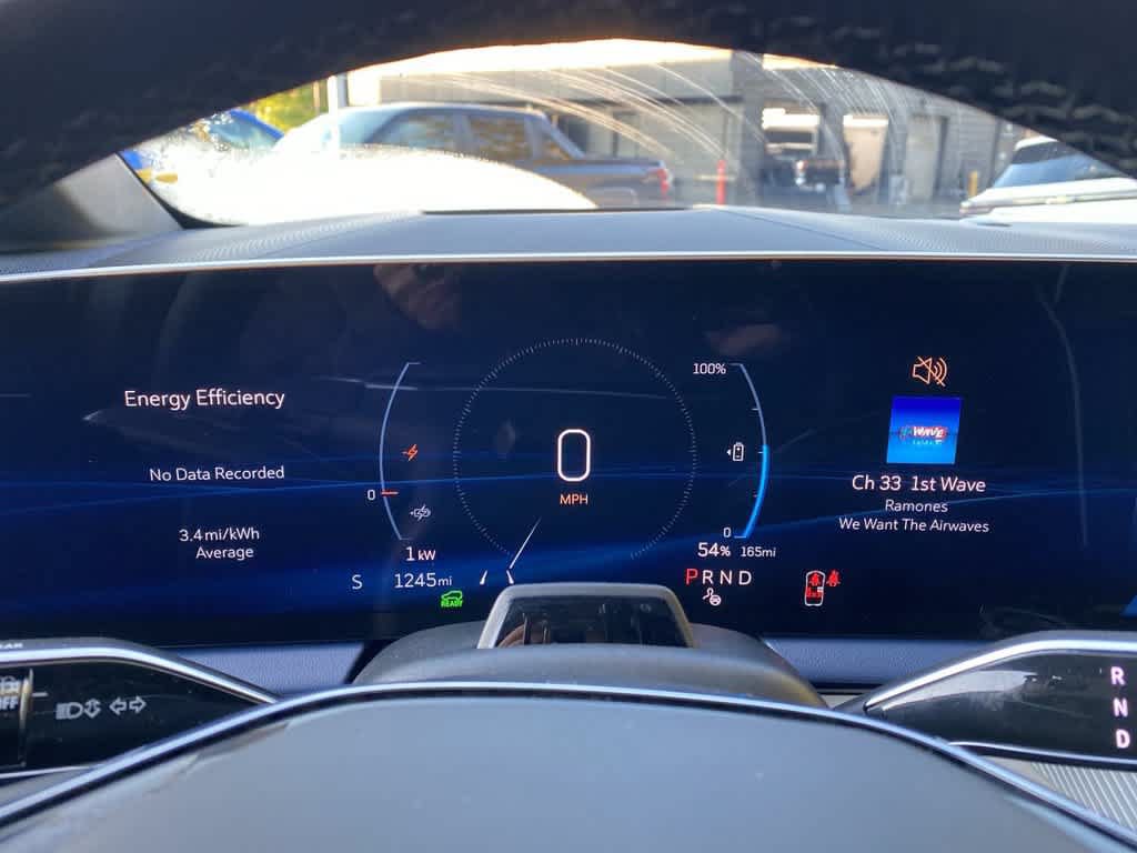 Certified 2026 Cadillac Optiq Luxury 2 AWD/4WD image 27