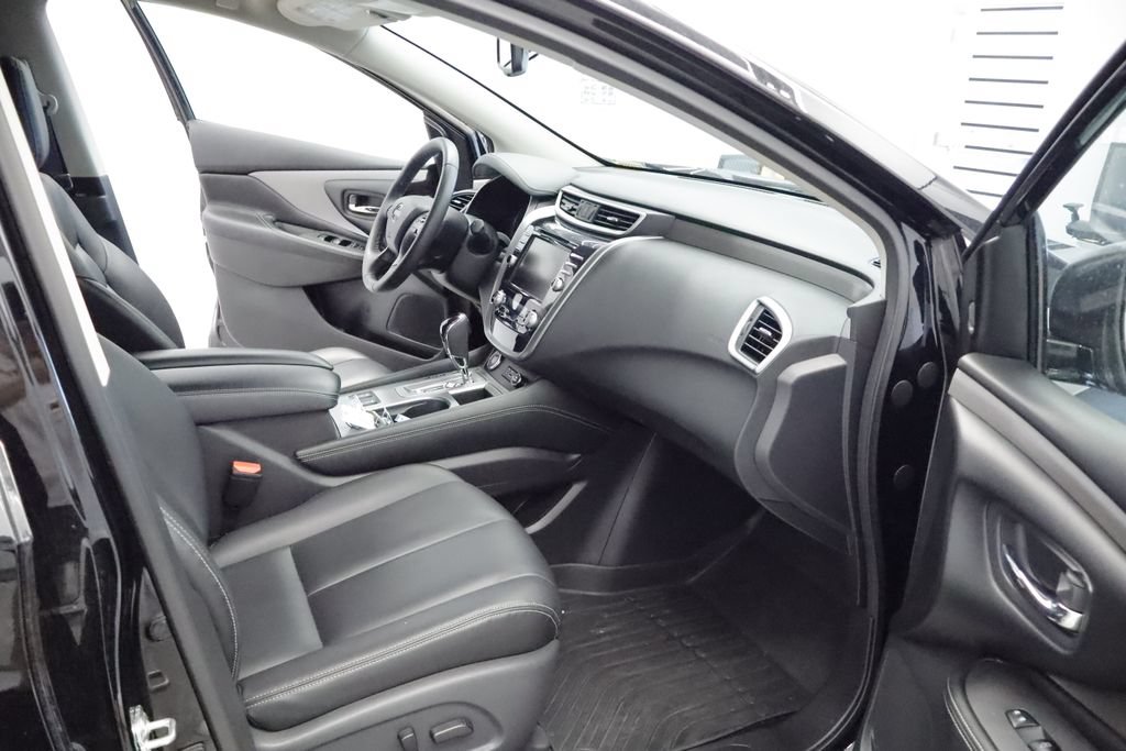Used 2023 Nissan Murano SV AWD/4WD image 22