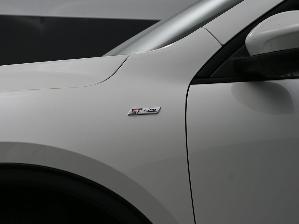New 2025 Ford Escape ST-Line Elite w/ Tech Pack #2 image 28