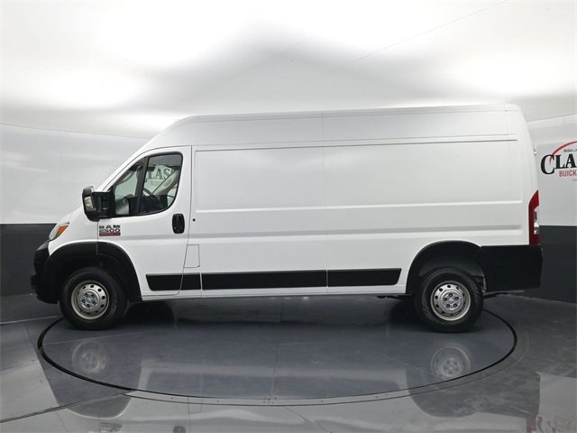 Used 2023 RAM ProMaster 2500 image 2