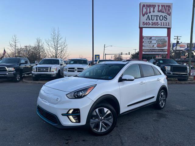 Used 2022 Kia Niro EX Premium w/ Cold Weather Package image 1