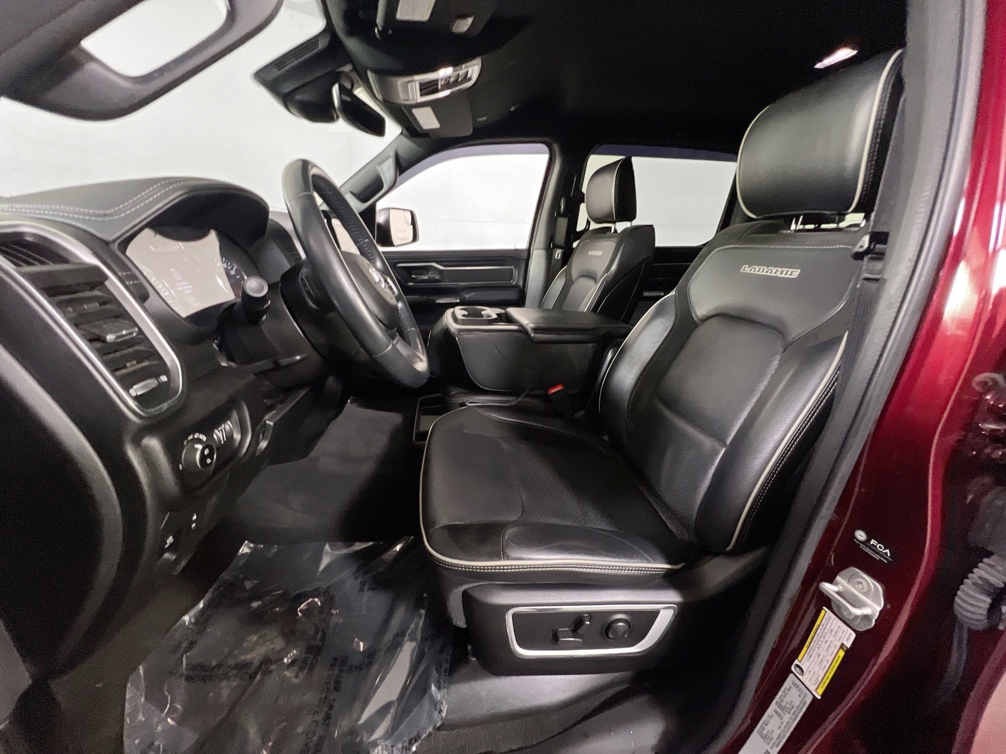 Used 2023 RAM 1500 Laramie image 21