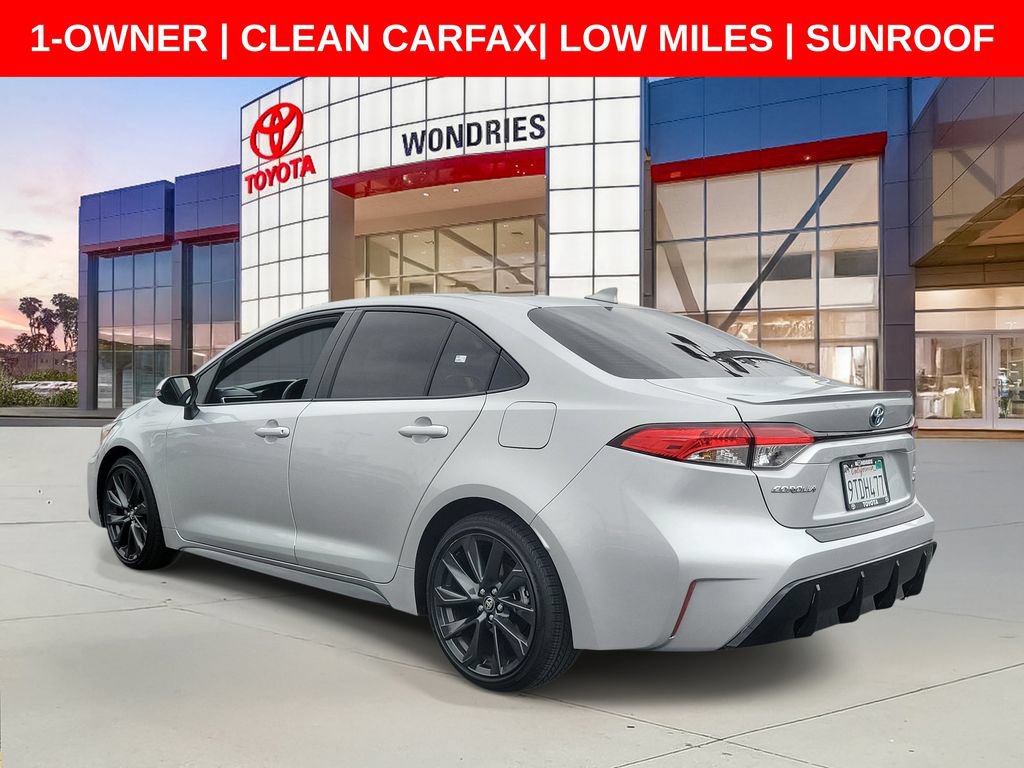 Used 2025 Toyota Corolla SE w/ SE Premium Package FWD image 6