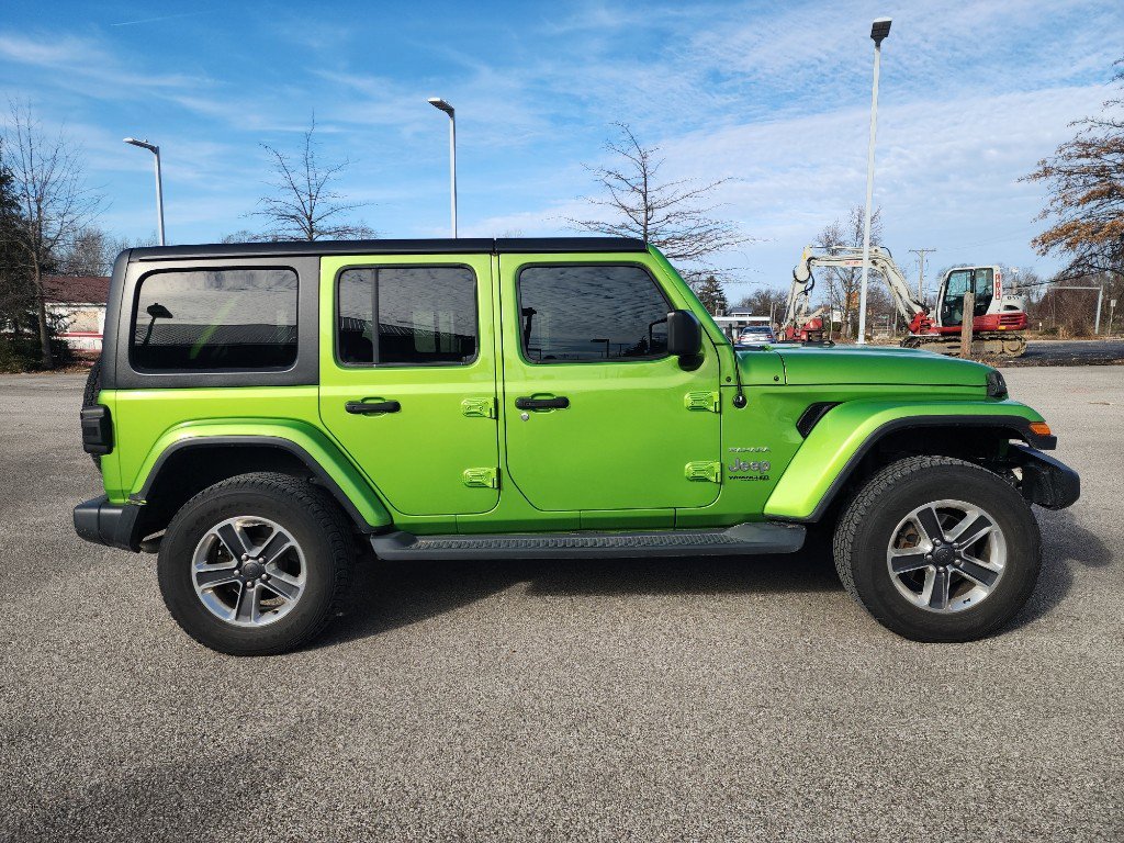 Used 2018 Jeep Wrangler Unlimited Sahara image 7