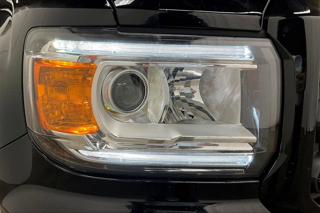 Used 2019 GMC Canyon All Terrain w/ Trailering Package image 31