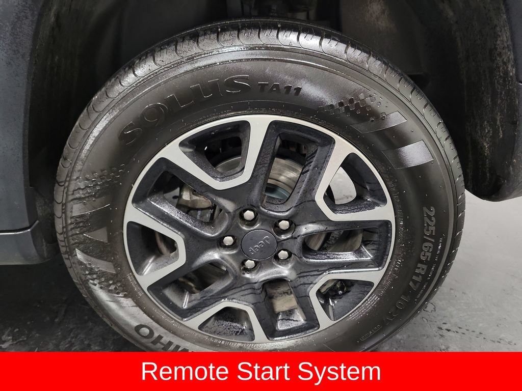 Used 2019 Jeep Compass Trailhawk w/ Leather Interior Group AWD/4WD image 11