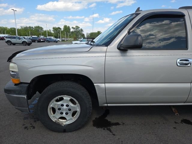 Used 2006 Chevrolet Tahoe LS w/ Smart Select Package RWD image 17