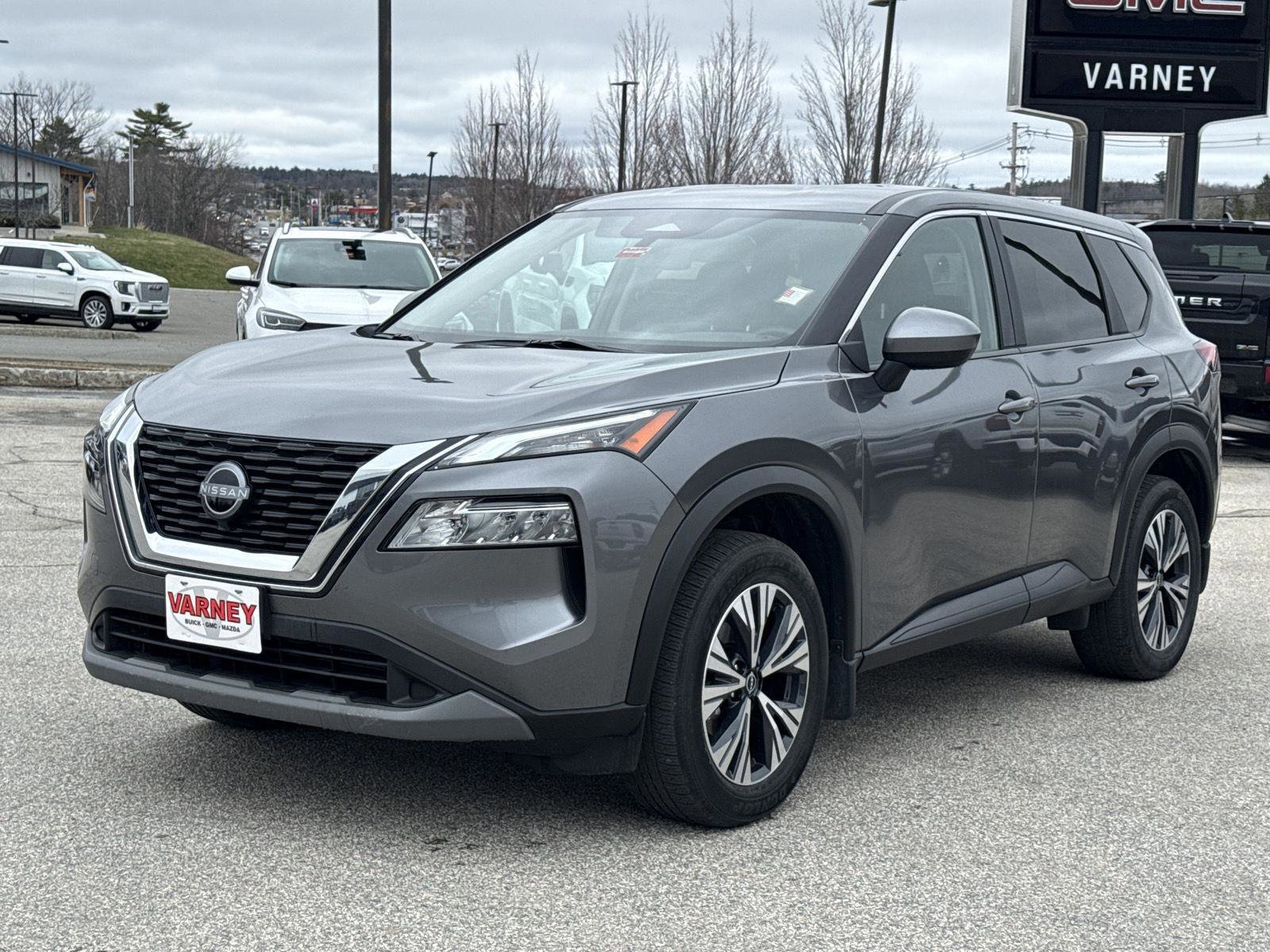 Used 2023 Nissan Rogue SV AWD/4WD image 1