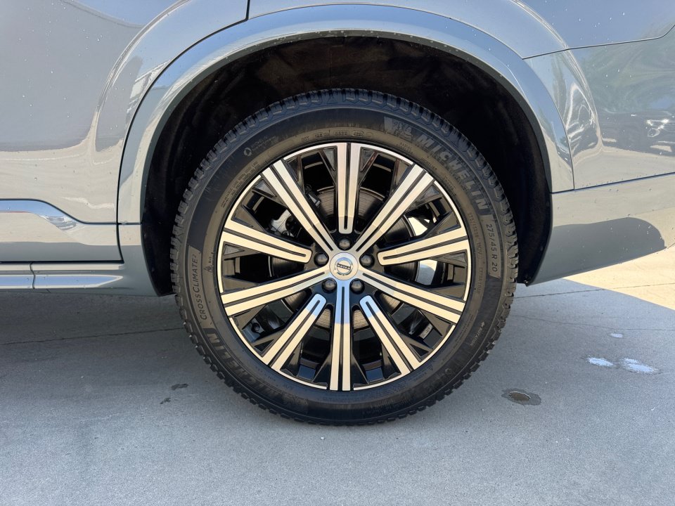Used 2023 Volvo XC90 B6 Core w/ Protection Package Premier AWD/4WD image 22