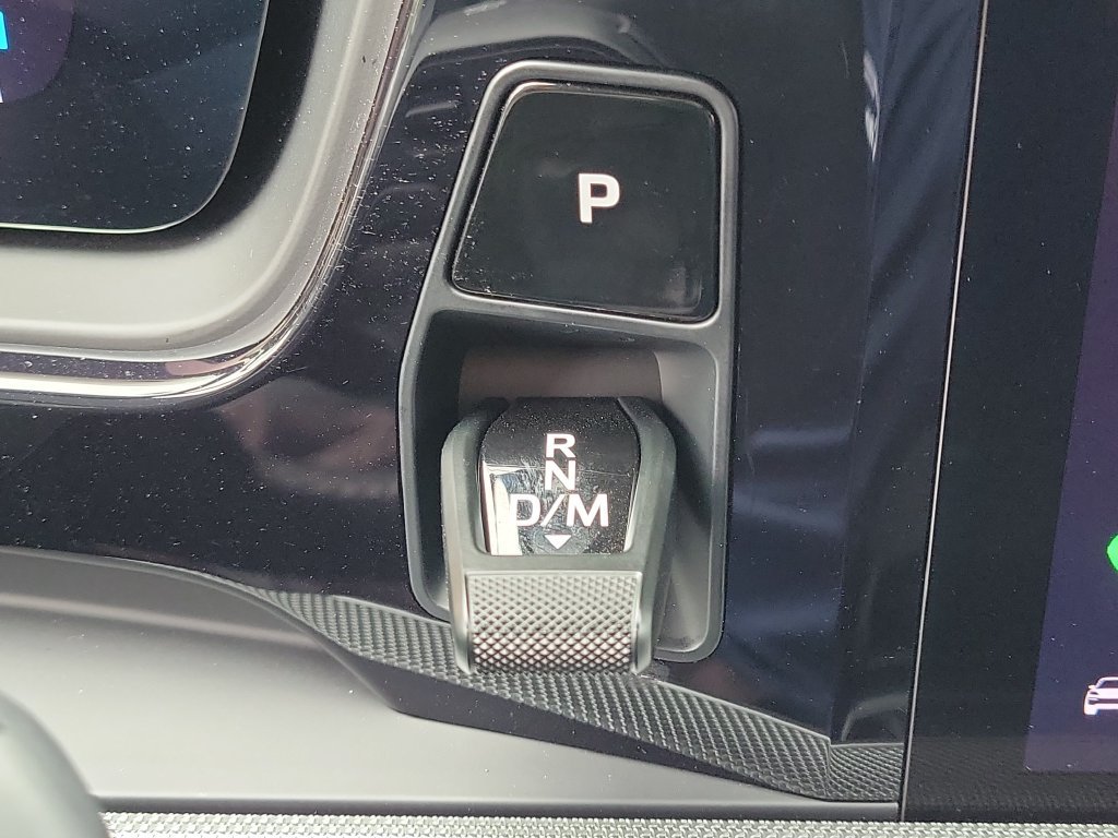 Certified 2026 Porsche Cayenne AWD/4WD image 41