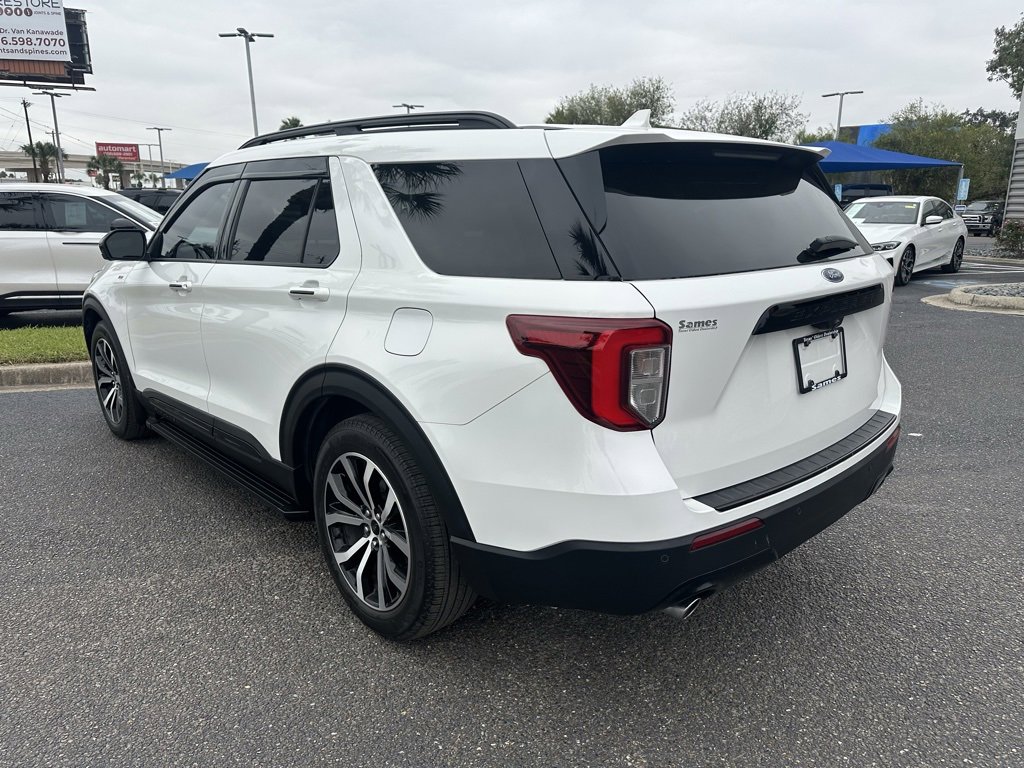 Used 2022 Ford Explorer ST-Line image 4