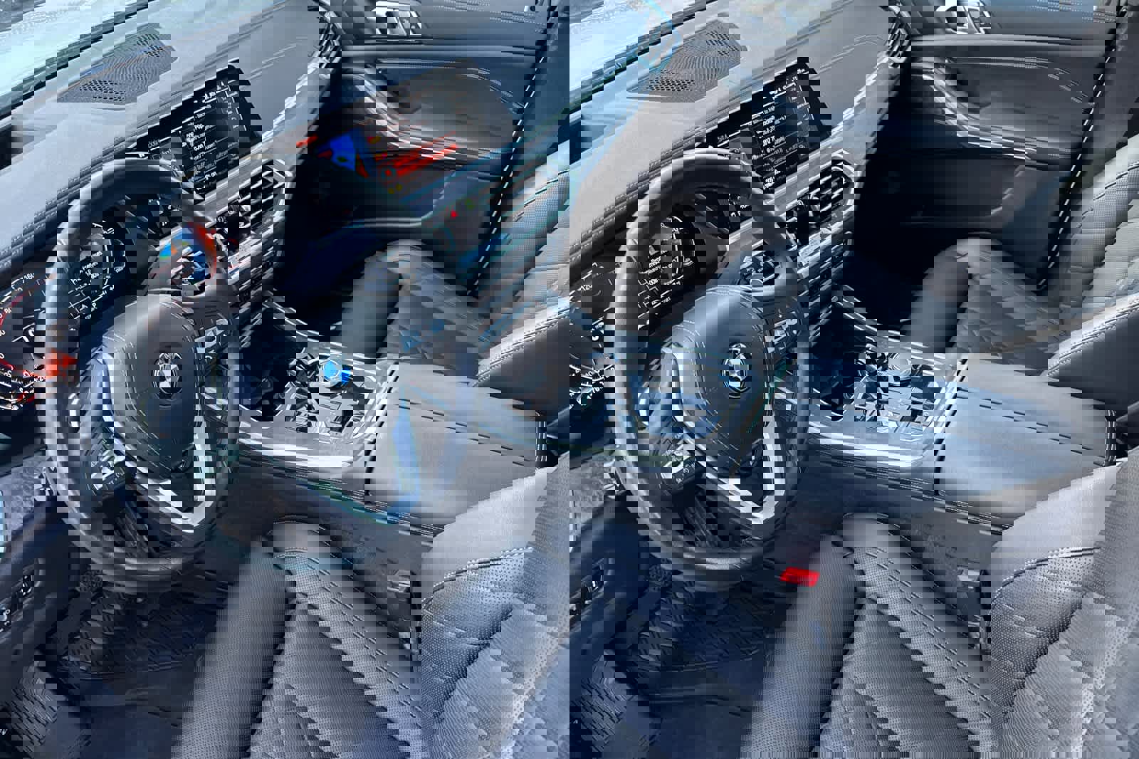 Used 2023 BMW X5 xDrive40i w/ Premium Package image 11