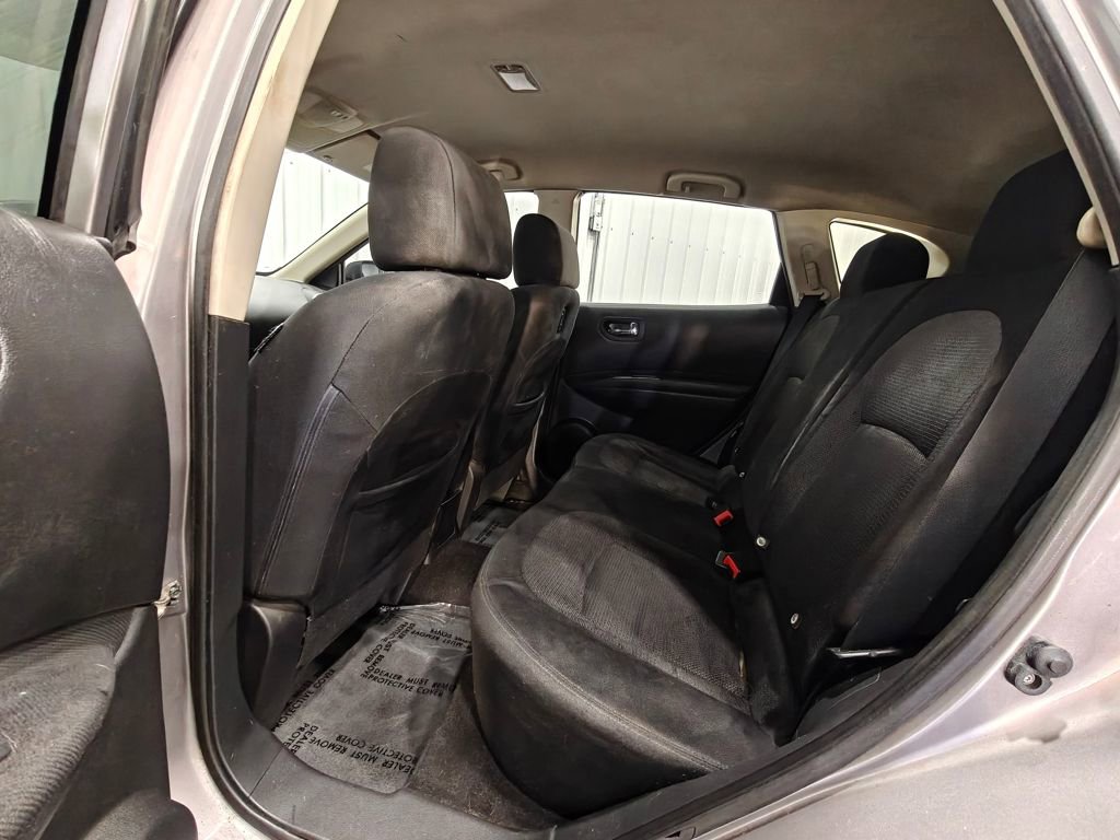 Used 2011 Nissan Rogue SV image 25