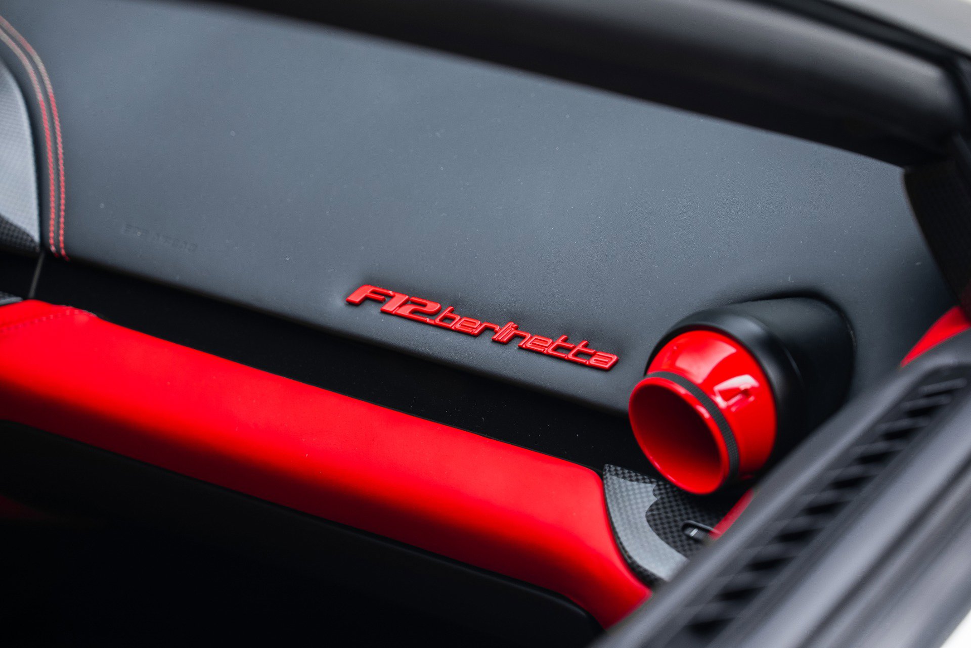 Used 2016 Ferrari F12 Berlinetta image 39