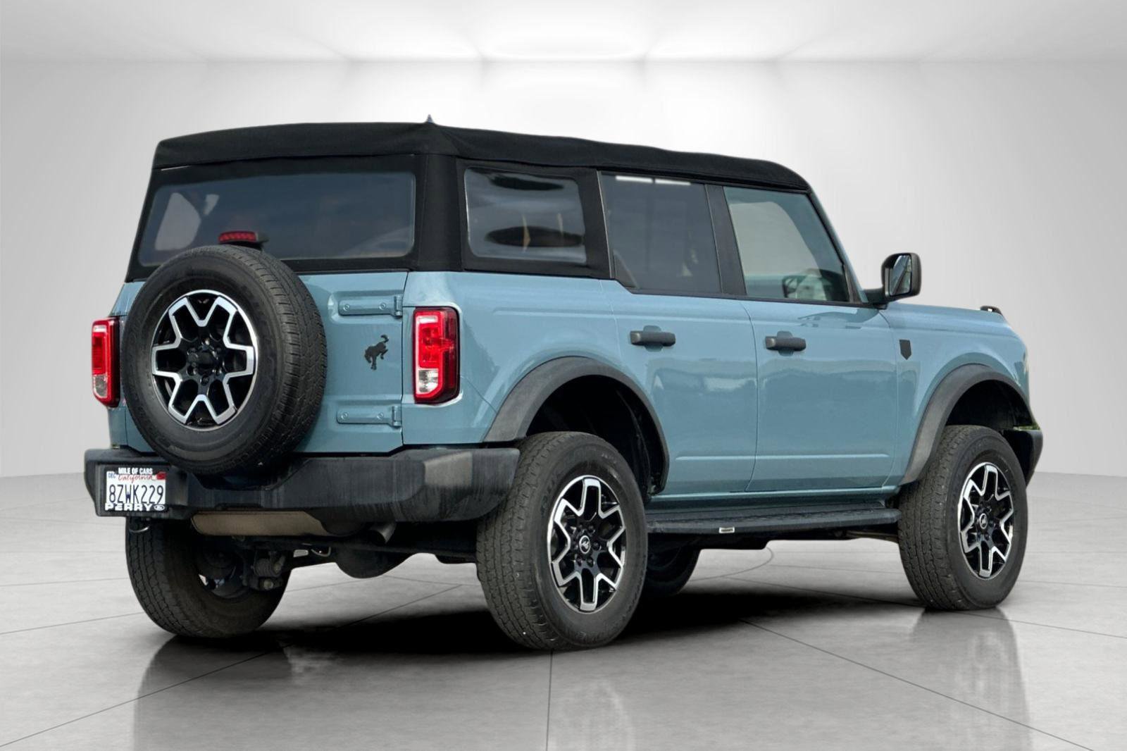 Used 2021 Ford Bronco Big Bend image 3