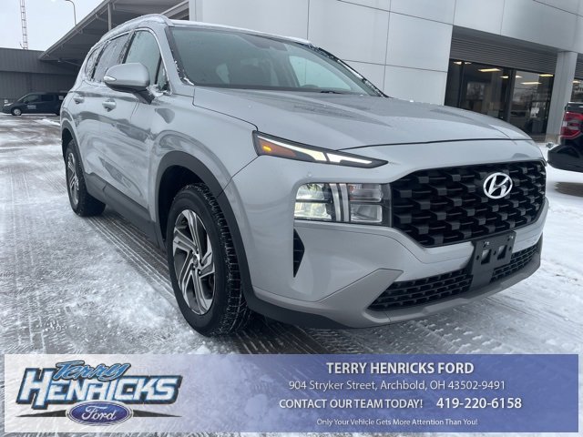 Used 2023 Hyundai Santa Fe SEL image 1