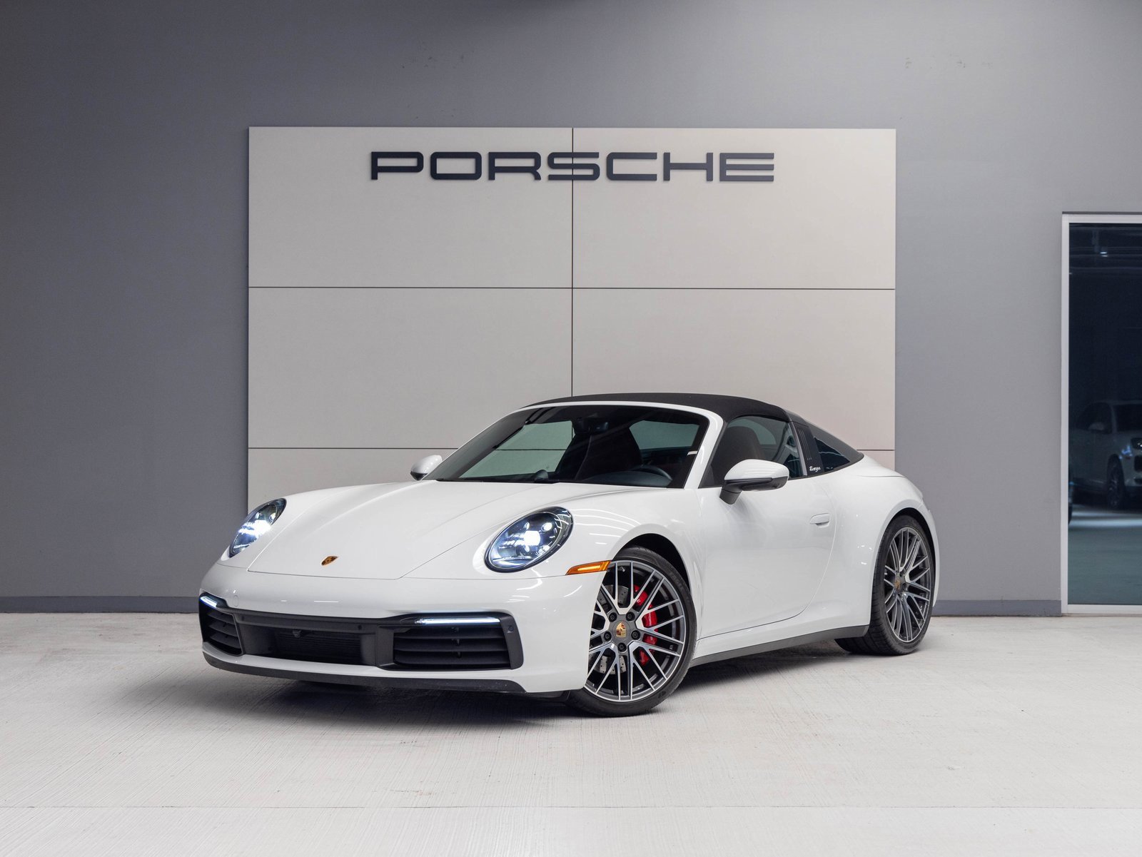 Used 2024 Porsche 911 Targa 4S