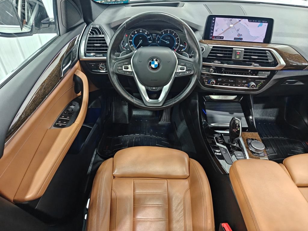 Used 2019 BMW X3 xDrive30i w/ Premium Package AWD/4WD image 4