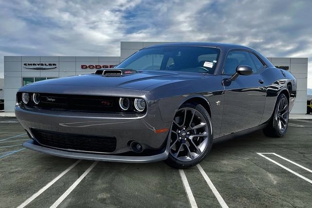 Used 2023 Dodge Challenger R/T Scat Pack w/ Shaker Package RWD image 1