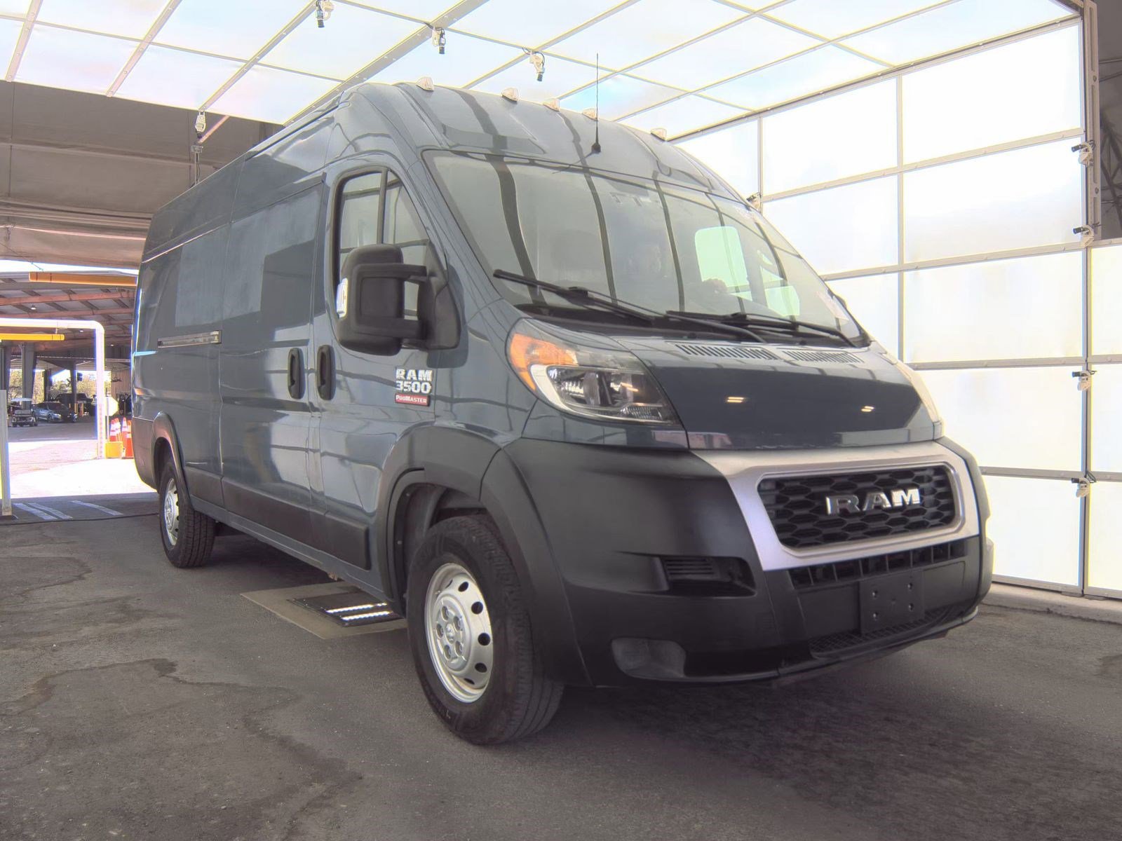 Used 2021 RAM ProMaster 3500 FWD image 2