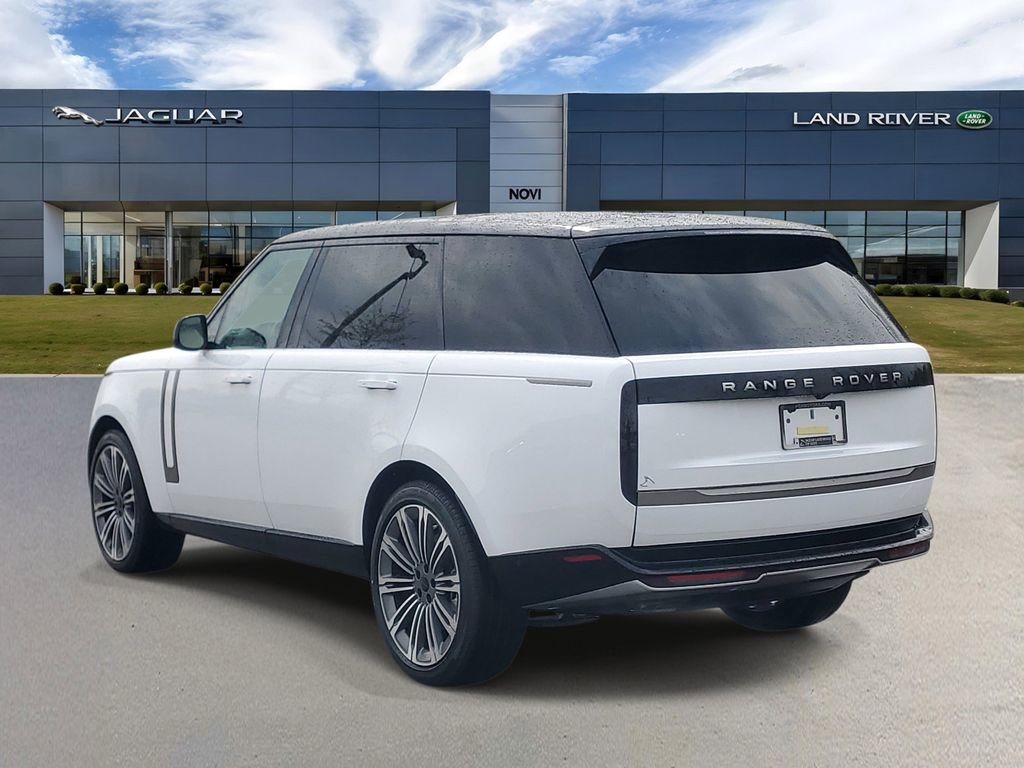 New 2026 Land Rover Range Rover Long Wheelbase SE AWD/4WD image 4