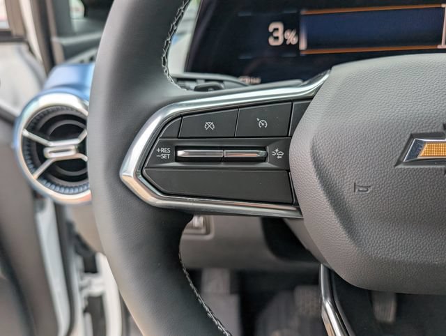 New 2026 Chevrolet Equinox EV LT FWD image 16