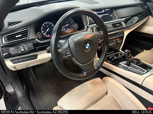 Used 2015 BMW 750Li RWD image 10