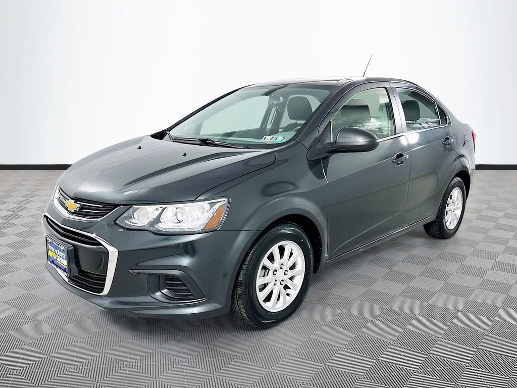 Used 2020 Chevrolet Sonic LT FWD image 3