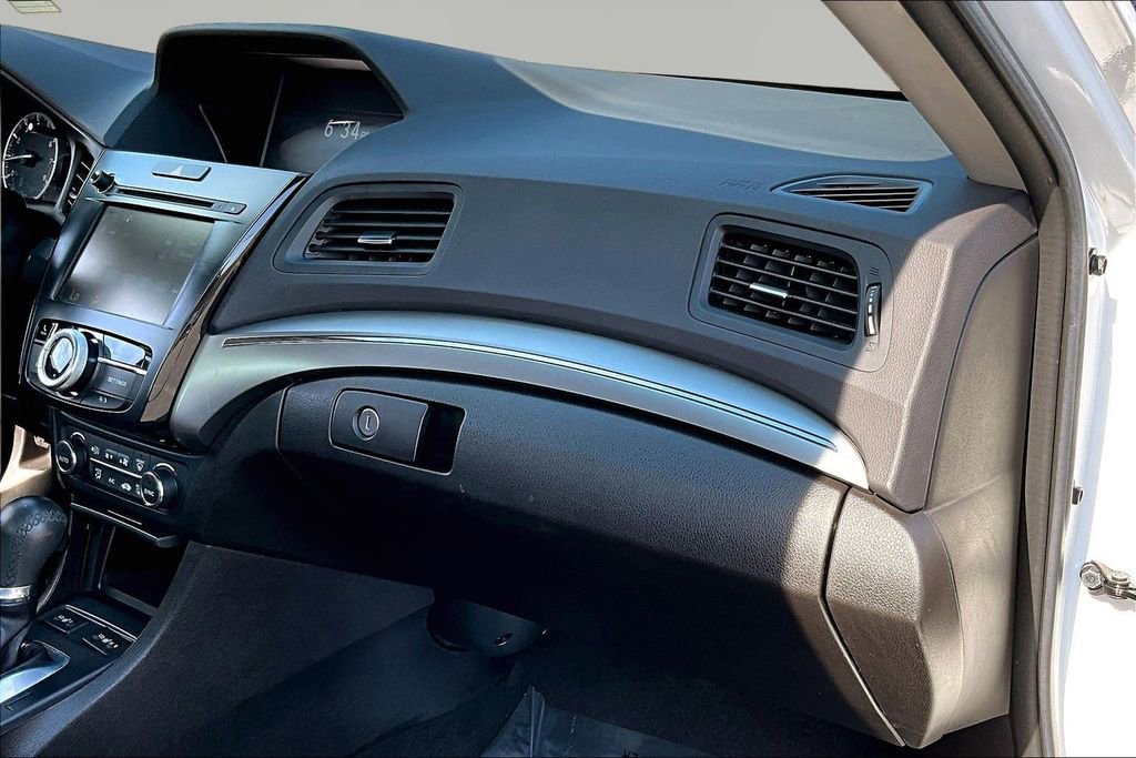 Used 2021 Acura ILX w/ Premium Package image 20