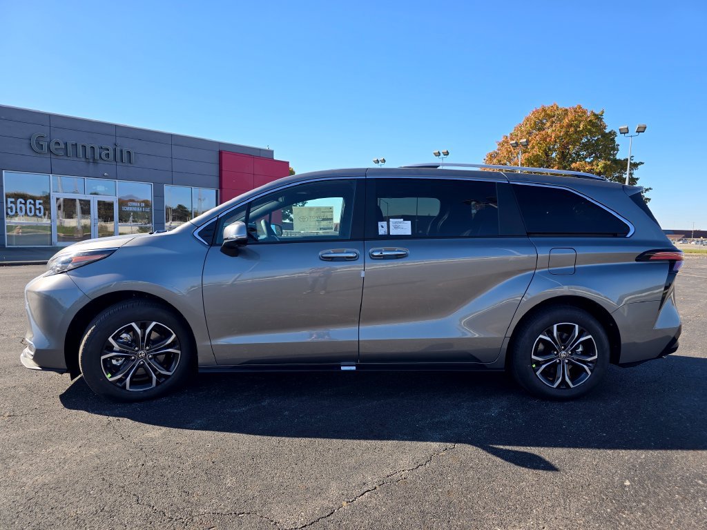 New 2026 Toyota Sienna Platinum AWD/4WD image 15