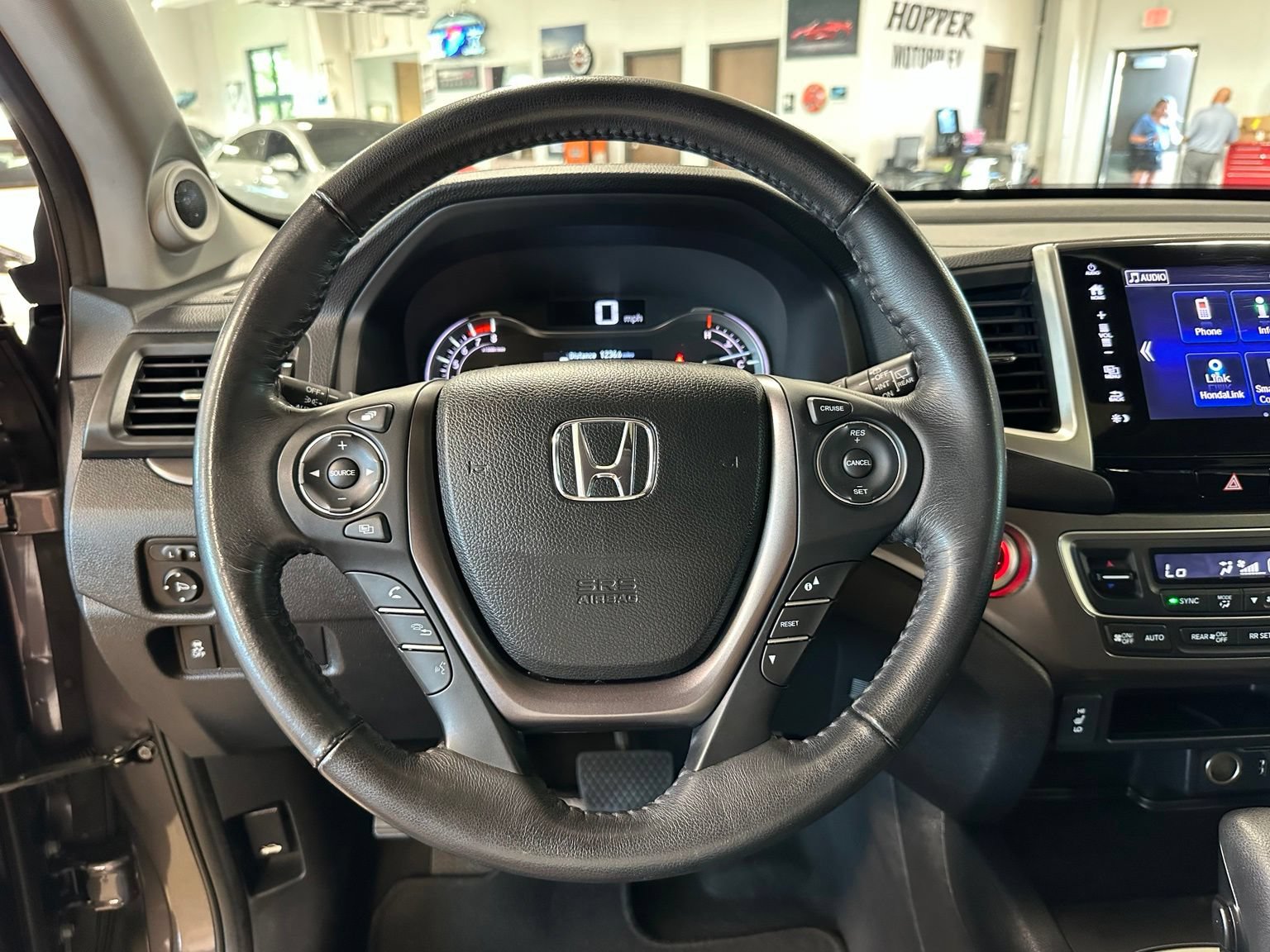 Used 2018 Honda Pilot EX-L image 17