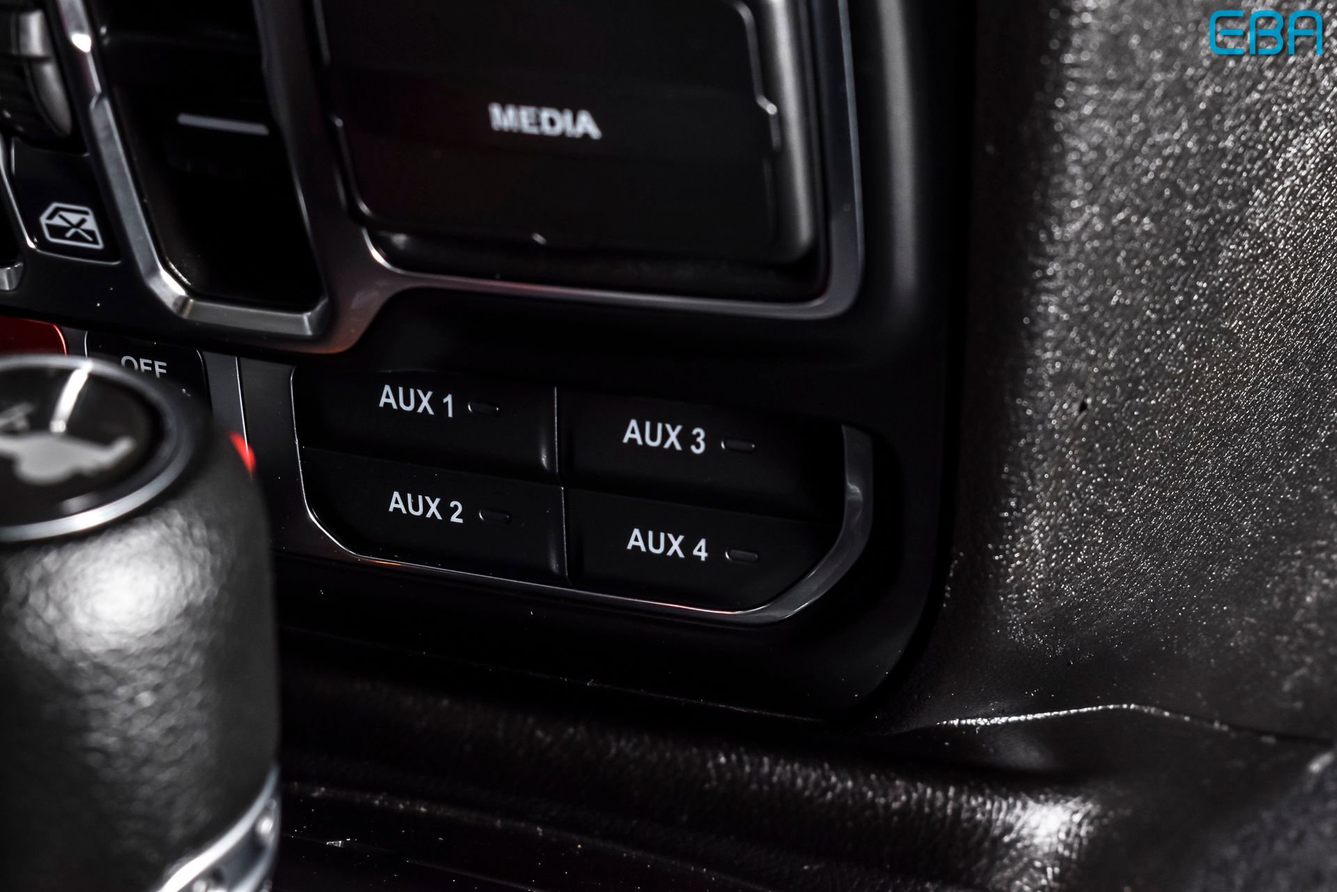 Used 2024 Jeep Wrangler Unlimited Rubicon 4xe w/ Technology Group image 31