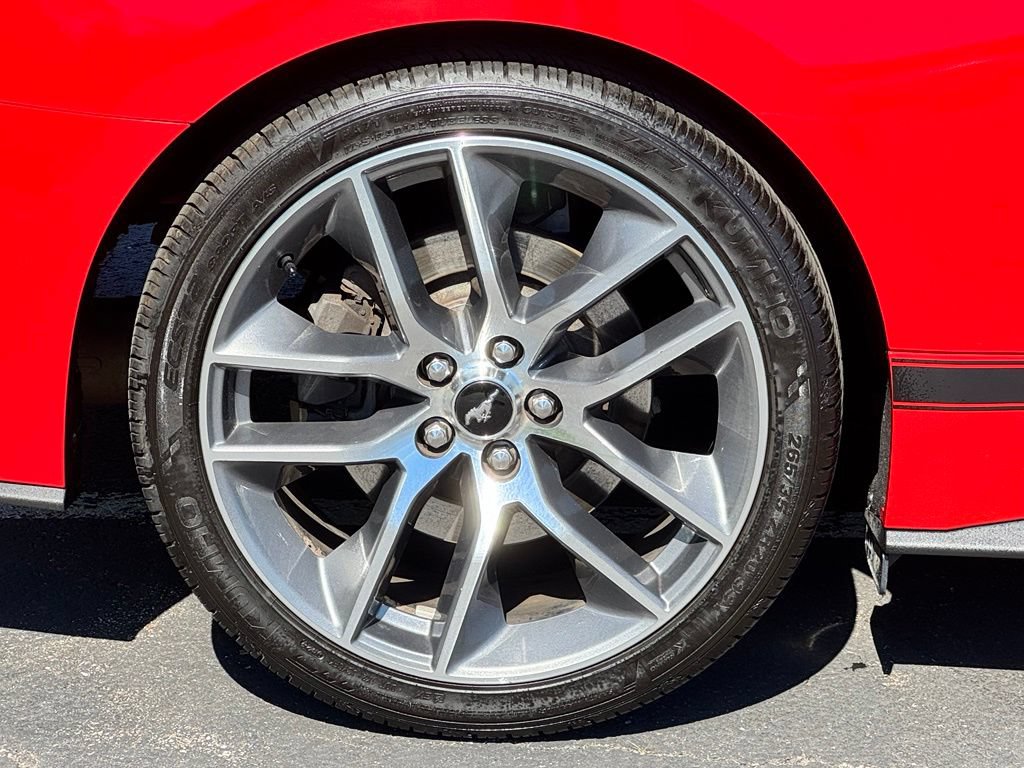 Used 2016 Ford Mustang GT Premium w/ Equipment Group 401A RWD image 42