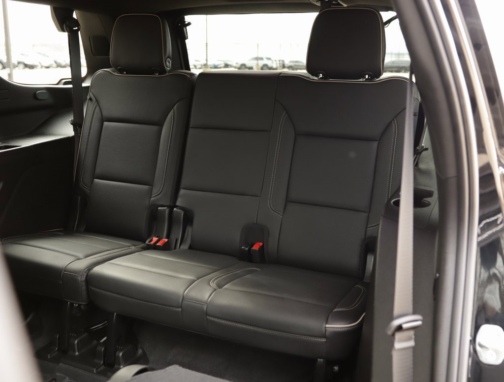 Used 2021 Chevrolet Tahoe Premier w/ Premium Package image 32