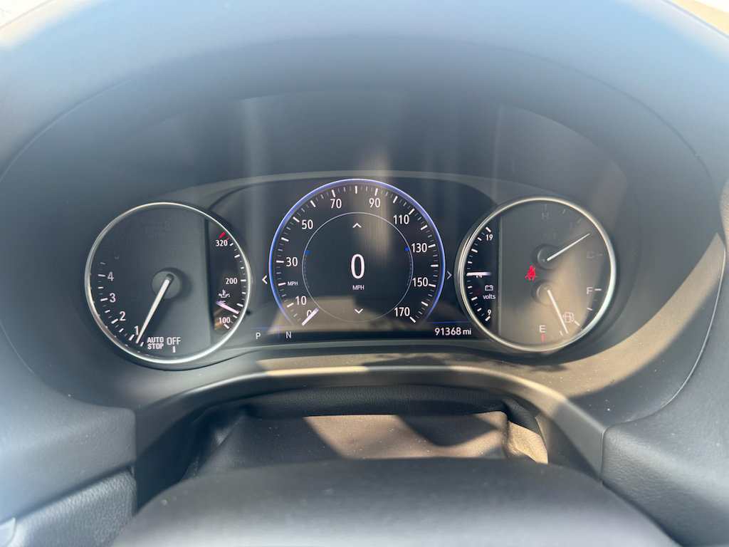 Used 2022 Buick Enclave Avenir w/ Avenir Technology Package FWD image 29