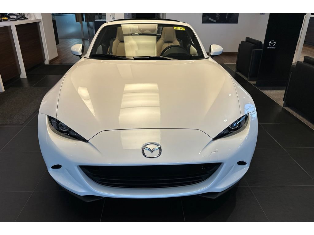 New 2025 MAZDA MX-5 Miata RF Grand Touring w/ Weather Package image 9