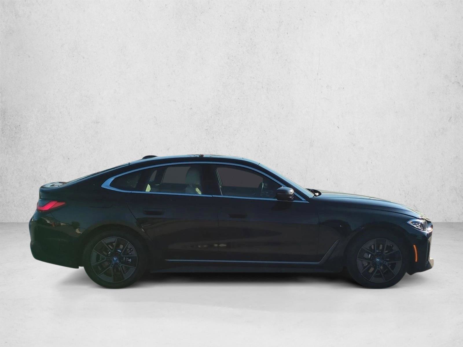 Certified 2023 BMW i4 eDrive35 w/ Premium Package RWD image 4