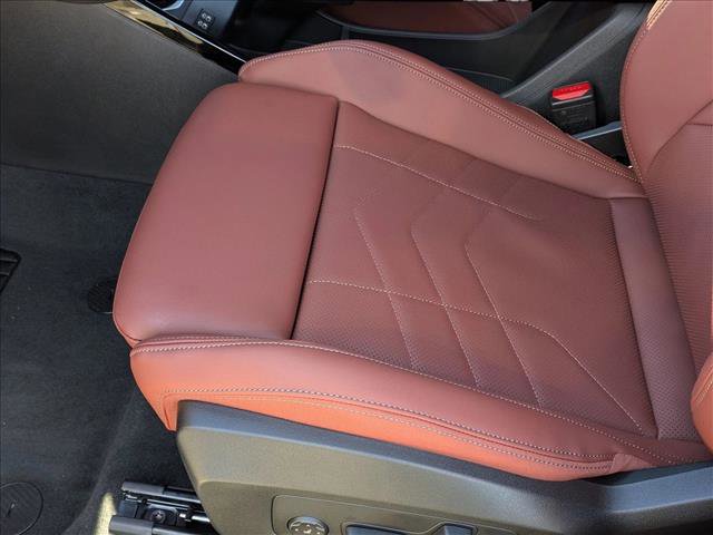 New 2026 BMW X2 xDrive28i w/ Technology Package image 4