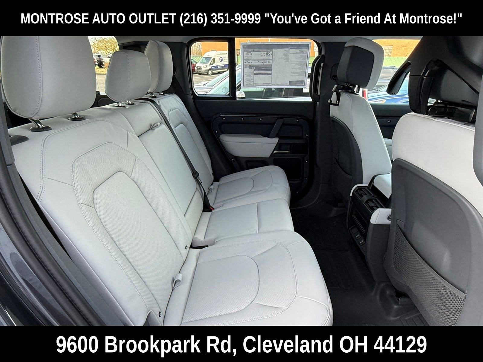 New 2026 Land Rover Defender 110 X-Dynamic SE image 14